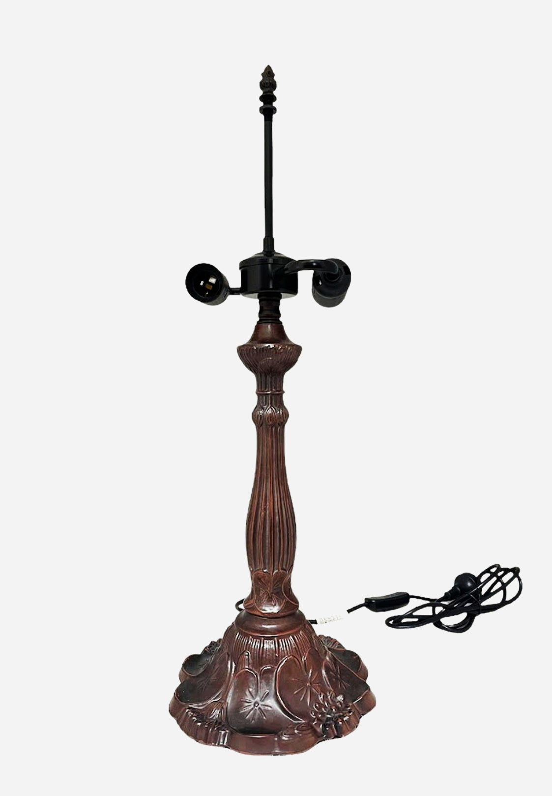 Traditional 16" Large Clematis Flower Trellis Tiffany Table Lamp Traditional 16" Large Clematis Flower Trellis Tiffany Table Lamp