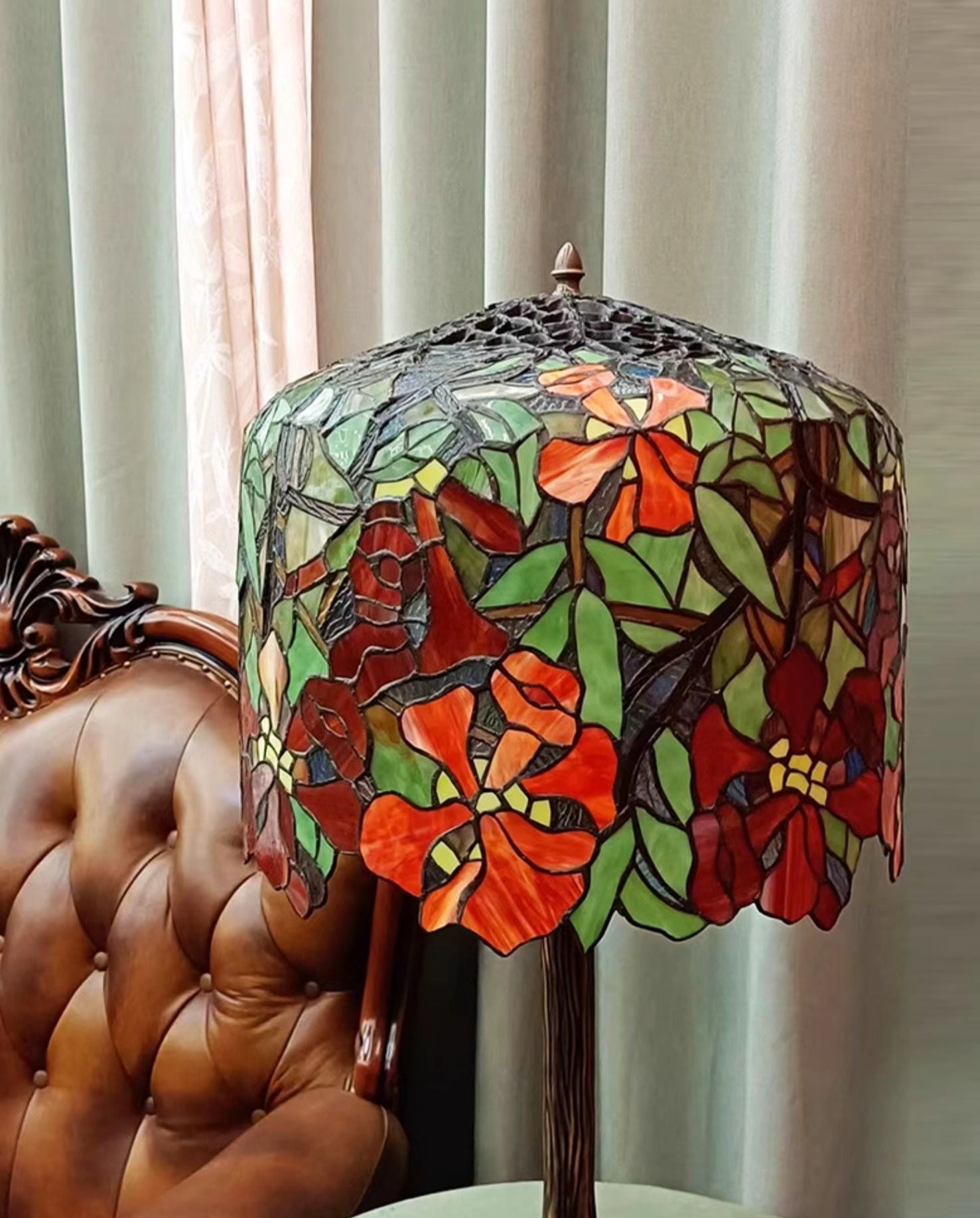 Huge 18 inches Wide Tiffany Reproduction Traditional “Trumpet Creeper” Table Lamp Huge 18 inches Wide Tiffany Reproduction Traditional “Trumpet Creeper” Table Lamp