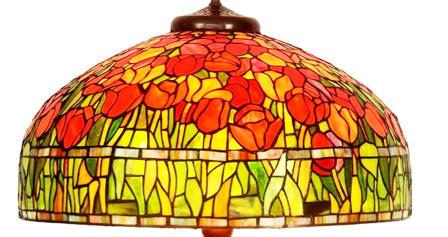 Huge 20" Red Tulip  Stained Glass Tiffany Table Lamp with Lady peacock Base Huge 20" Red Tulip  Stained Glass Tiffany Table Lamp with Lady peacock Base