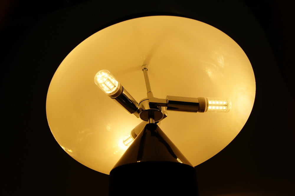 High Quality Designer Creative Modern mushroom Table Lamp*Swivel shade (adjustable direction) High Quality Designer Creative Modern mushroom Table Lamp*Swivel shade (adjustable direction)