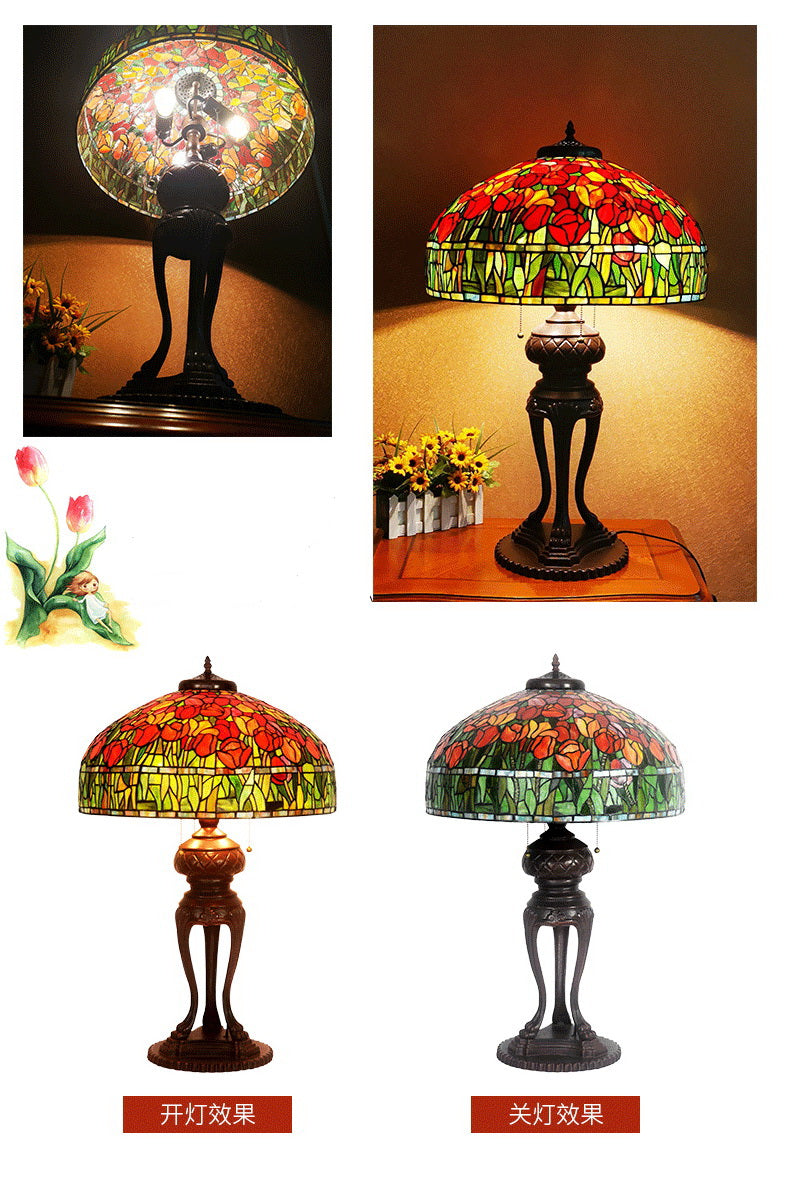 Huge 20 inches Wide Tiffany Reproduction Traditional Red Tulip Table Lamp Huge 20 inches Wide Tiffany Reproduction Traditional Red Tulip Table Lamp