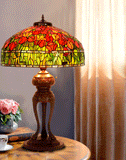 Huge 20 inches Wide Tiffany Reproduction Traditional Red Tulip Table Lamp Huge 20 inches Wide Tiffany Reproduction Traditional Red Tulip Table Lamp