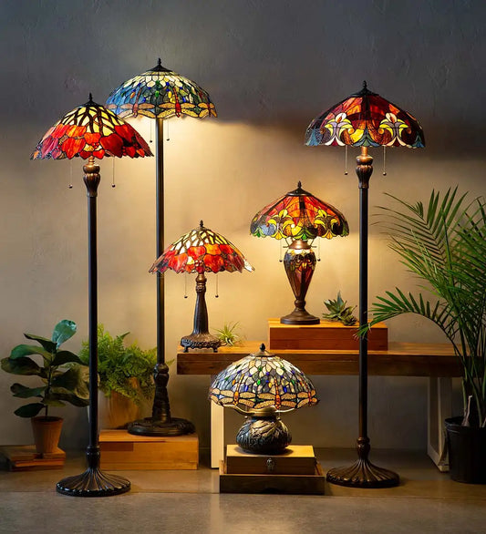Why a Tiffany lamp is the perfect gift?