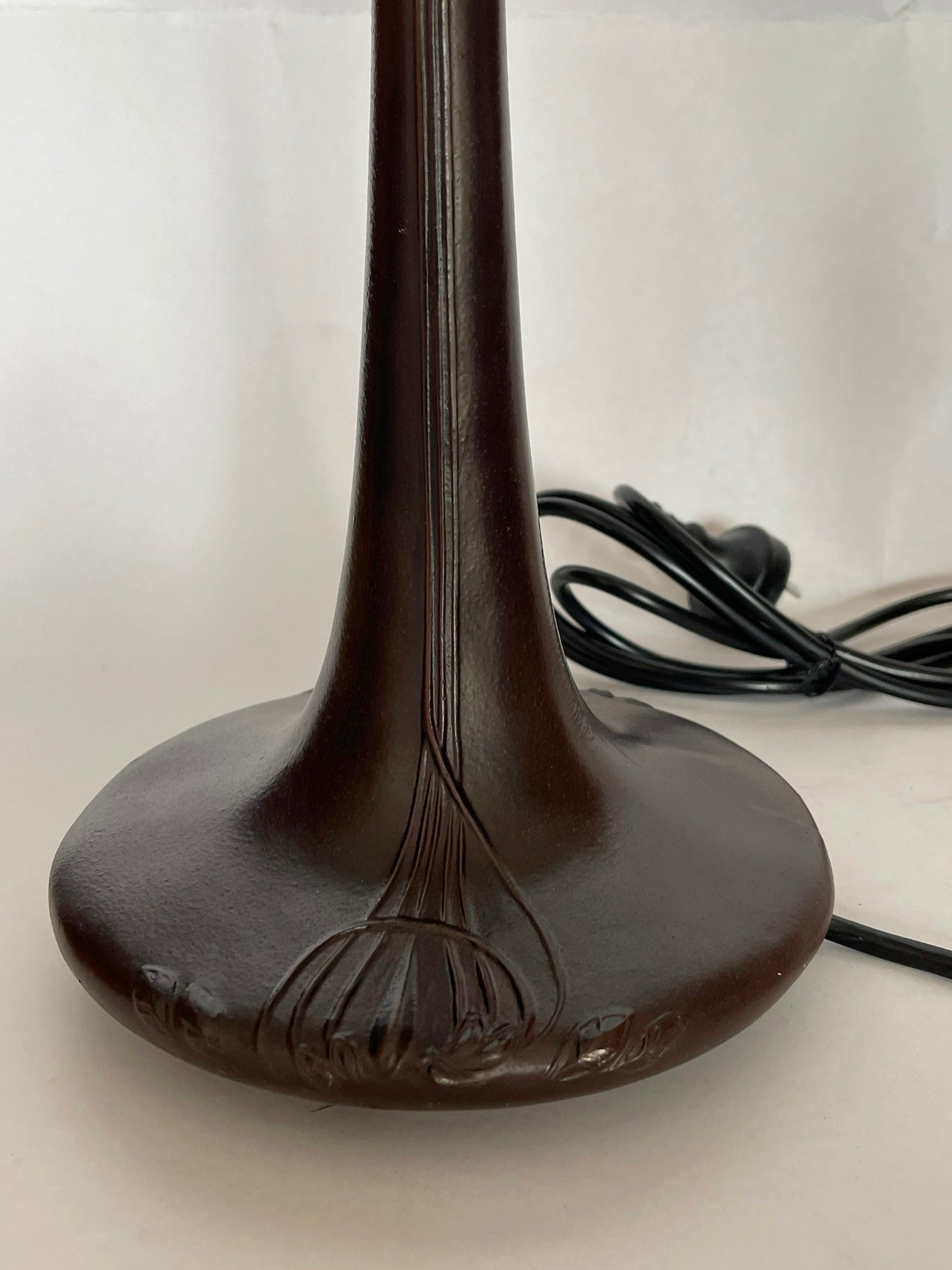 Classic Antique Bronze Table Lamp Base – Designed for 16" Tiffany Shades