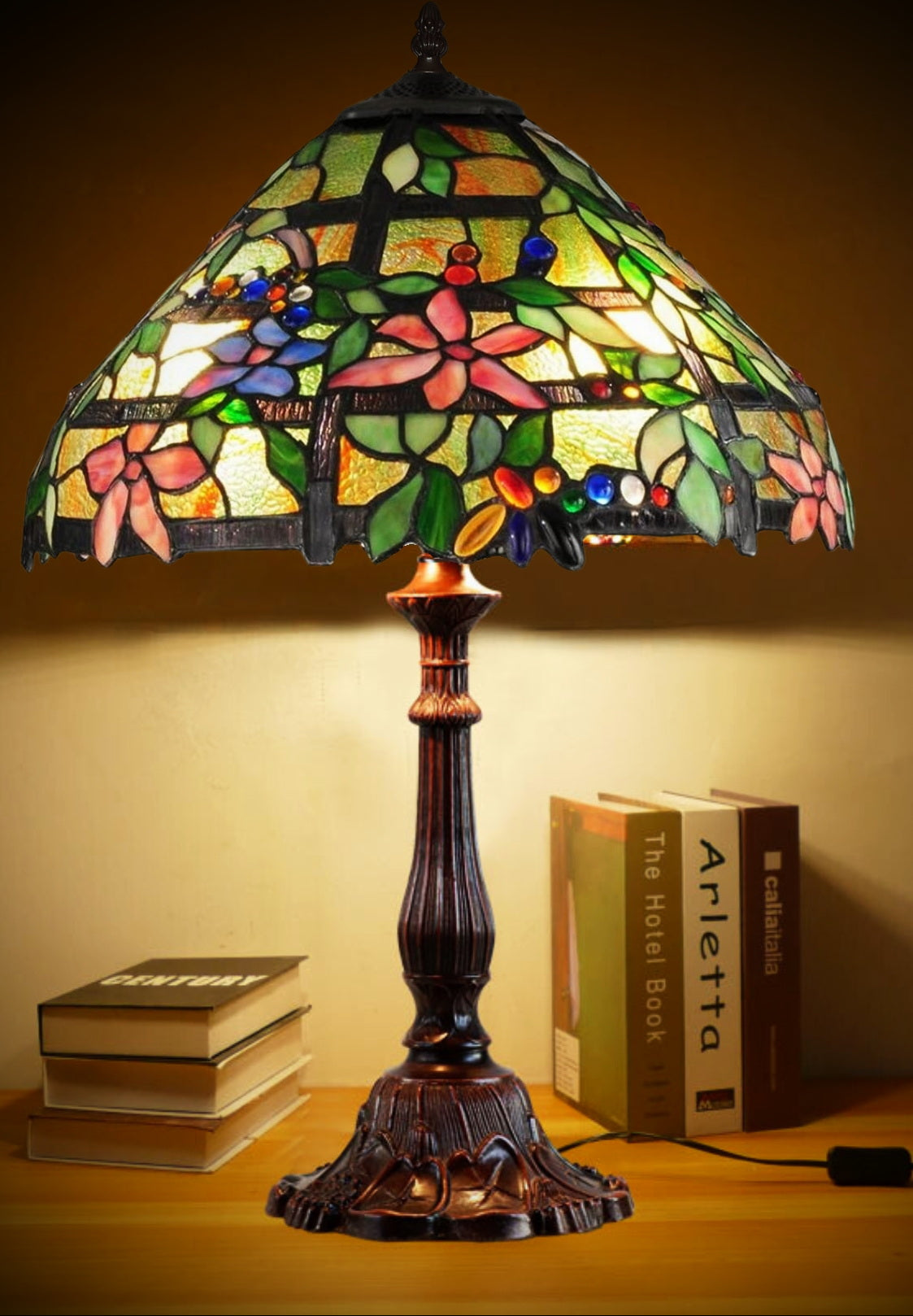 Traditional 16" Large Clematis Flower Trellis Tiffany Table Lamp