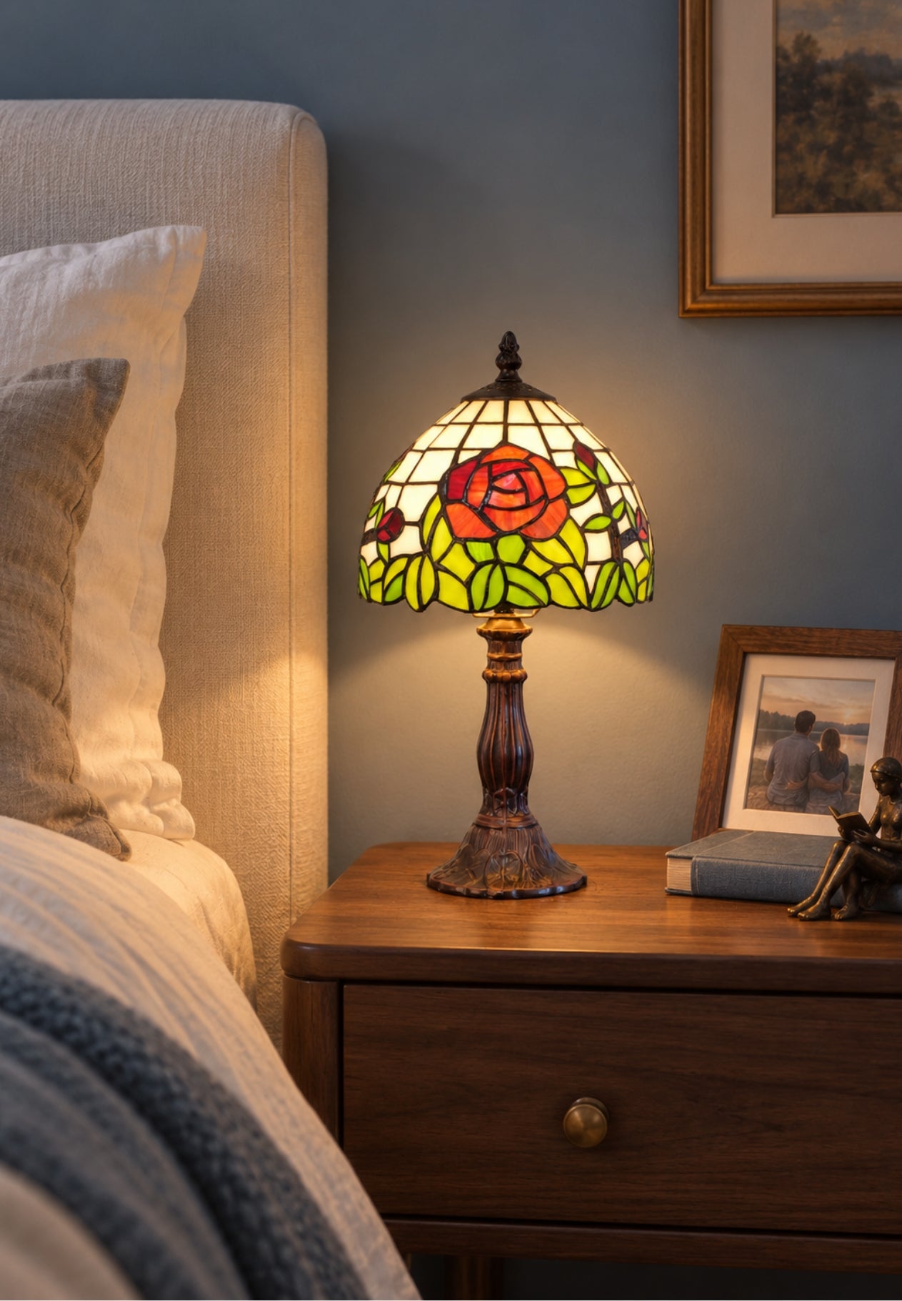 Elegant  8" Red Rose Style Tiffany Mini Table Lamp