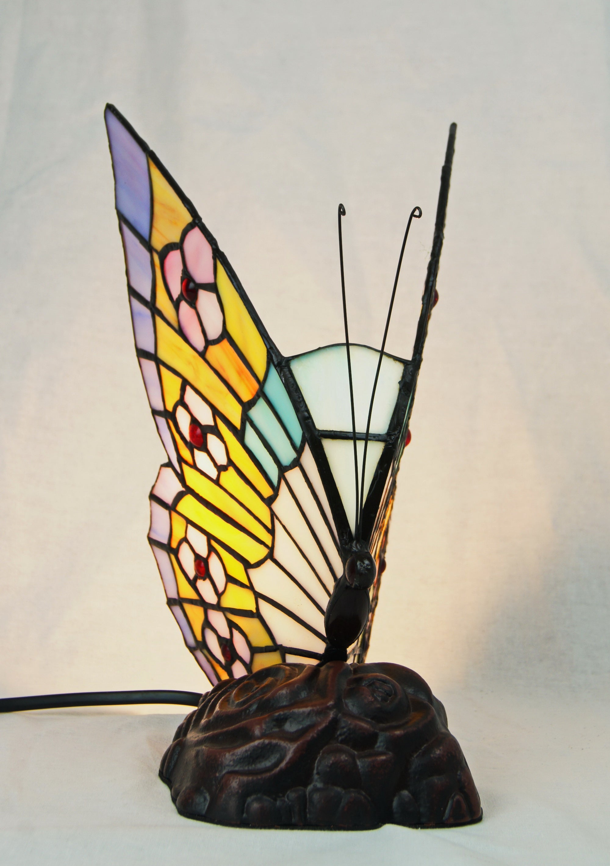 Cute Butterfly  Tiffany Leadlight Stained Glass Art Deco Table Lamp