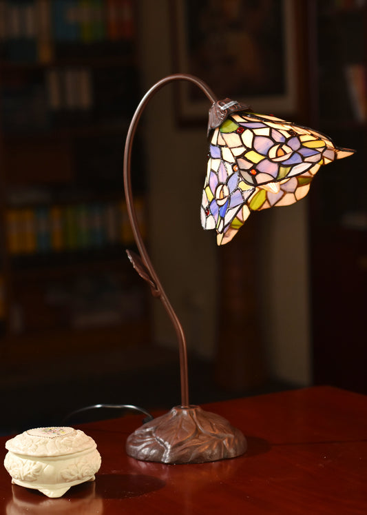 Amazing Flower Iris  Style Tiffany Table Lamp