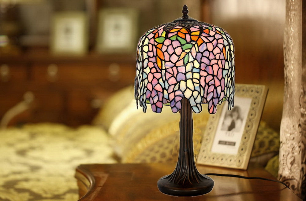 Elegant  Wisteria design Stained Glass Tiffany Table Lamp