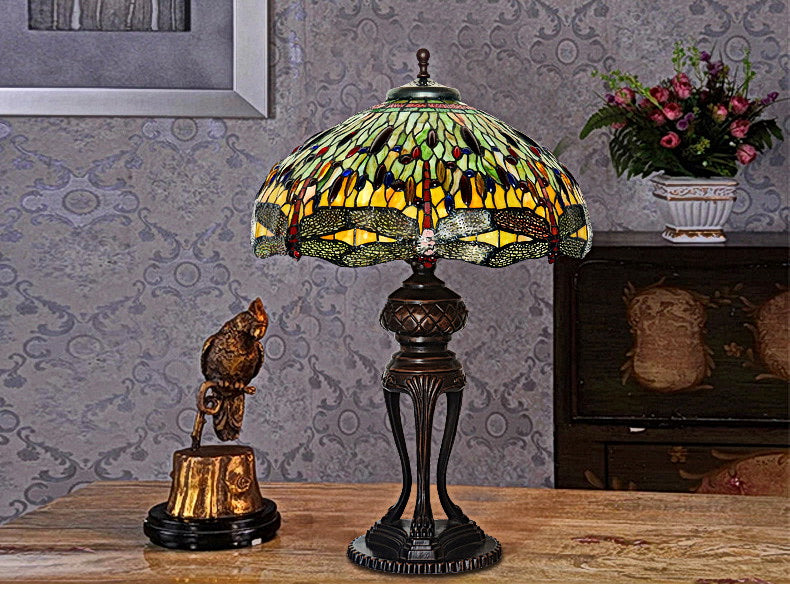 Huge 20" Tiffany Reproduction Traditional Dragonfly Table Lamp